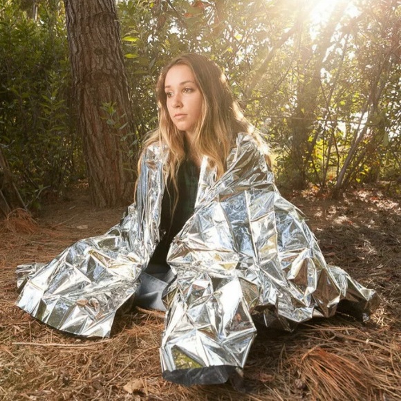 Mylar Survival Blanket Rescue Insulating Space Thermal Poncho Emergency - Picture 6 of 11